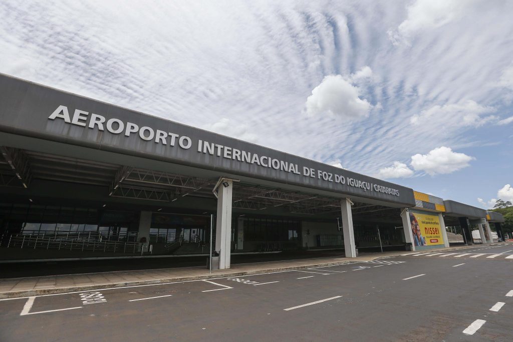 Obras do aeroporto de Foz do Iguaçu serão entregues terça-feira