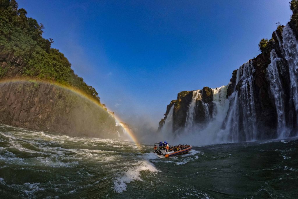 Paraná foi o 3º principal destino no Brasil em 2024