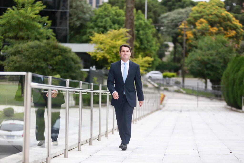 Alexandre Curi assume presidência da Assembleia nesta segunda-feira