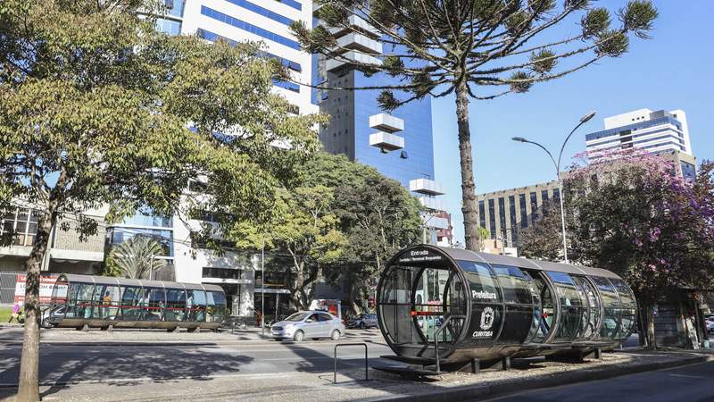 Linhas de ônibus serão desviadas no Centro Cívico; confira