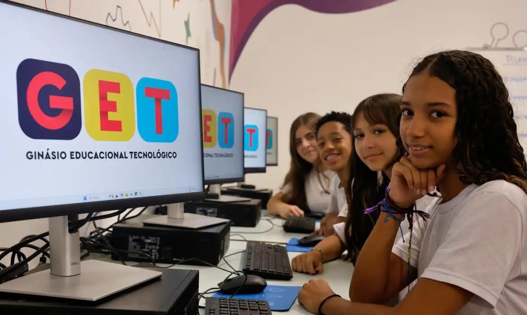 25% das escolas públicas do Paraná têm grêmio estudantil