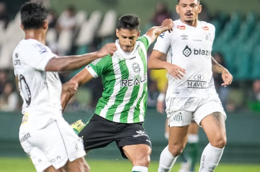 Santos ganha do Coritiba por 4X1 em amistoso