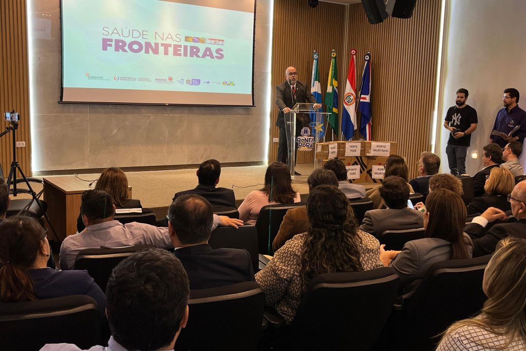 Paraná participa de discussão em vigilância em saúde nas fronteiras