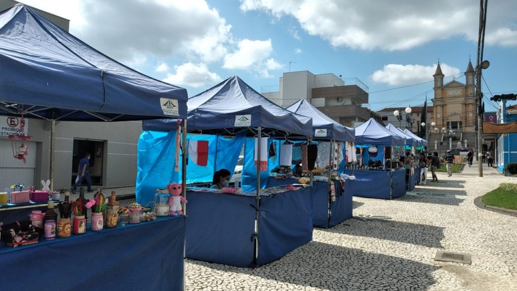 Feira da Páscoa de Colombo começa nesta quarta (9)