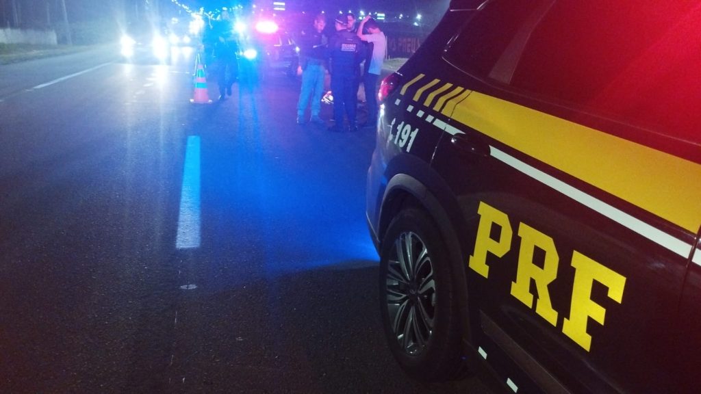 Homem morre após ser atropelado na BR-376, na Grande Curitiba