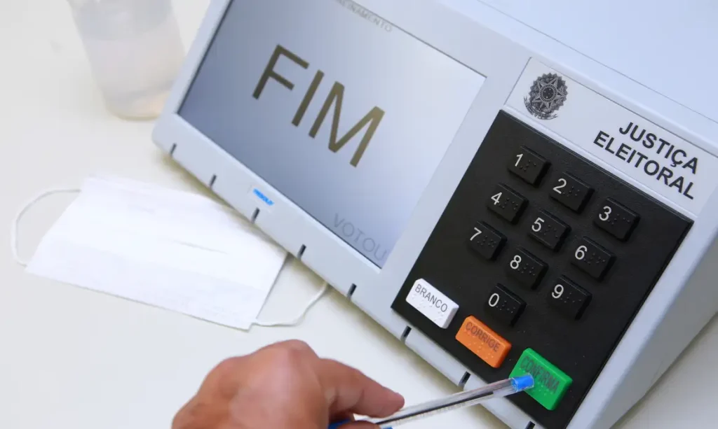 5 milhões podem ter o título de eleitor cancelado
