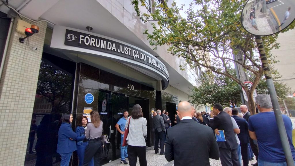 Ato defende a competência da Justiça do Trabalho