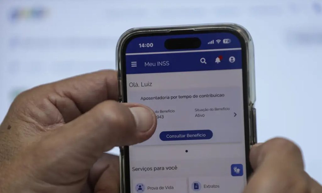 Segurados do INSS podem solicitar devolução de descontos ilegais