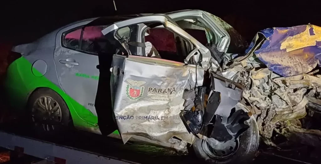 Quatro pessoas morrem em acidente em rodovia do Paraná