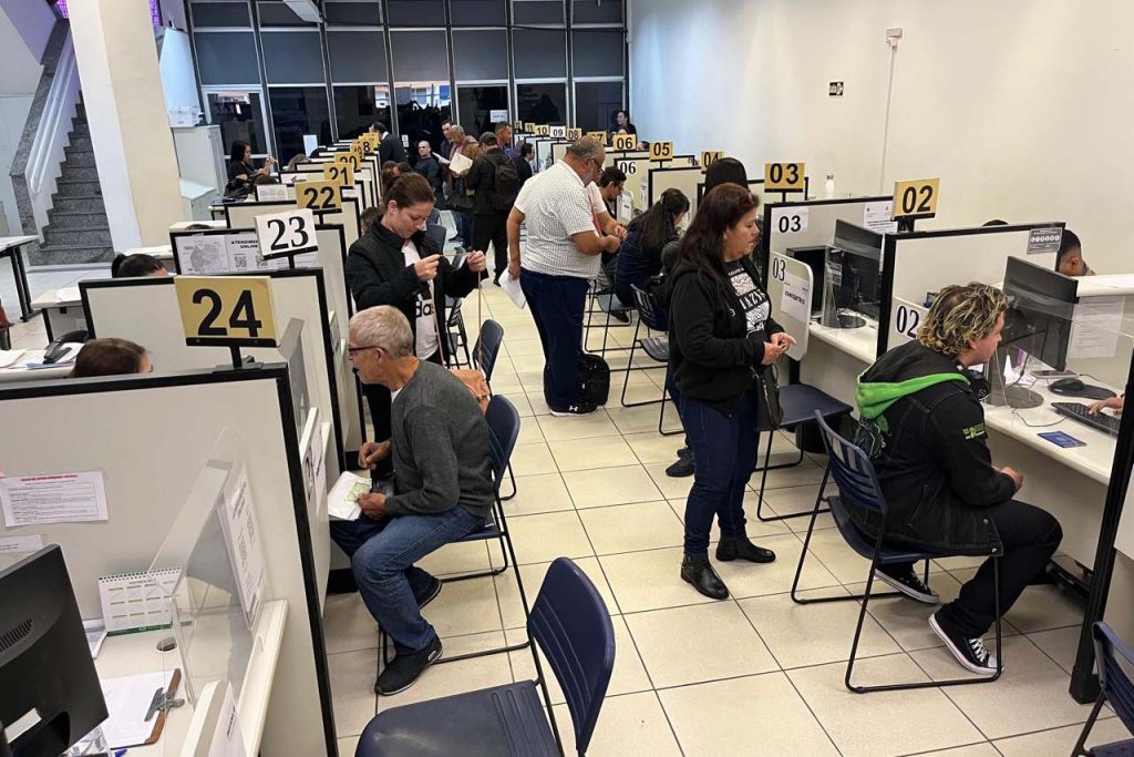 Paraná tem 20 mil vagas nas Agências do Trabalhador