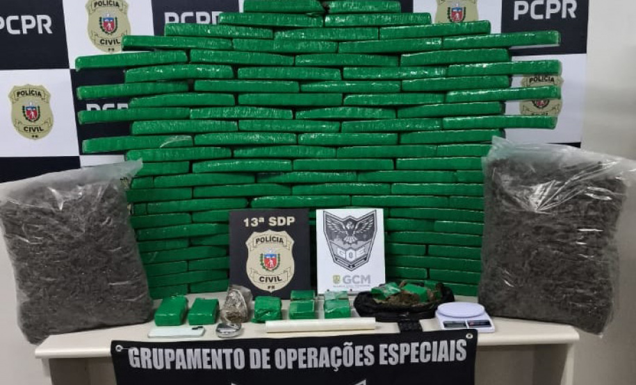 Homem diz que armazenava 100kg de maconha para “terceiros”