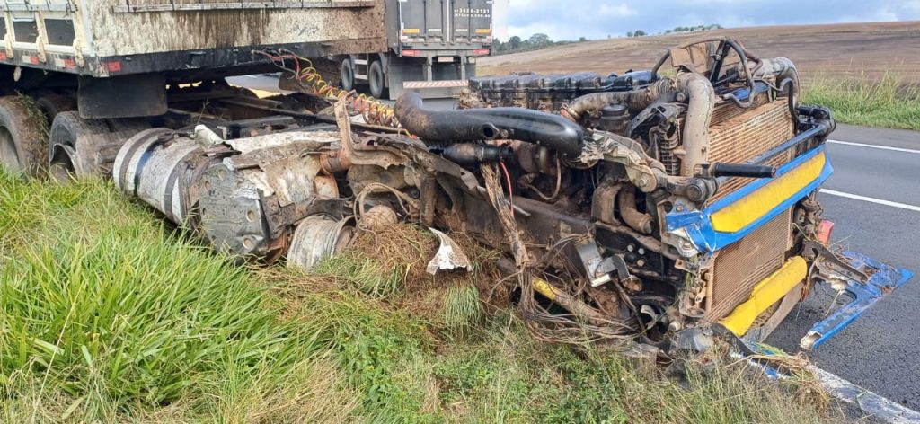 Grave acidente provoca lentidão na BR-376