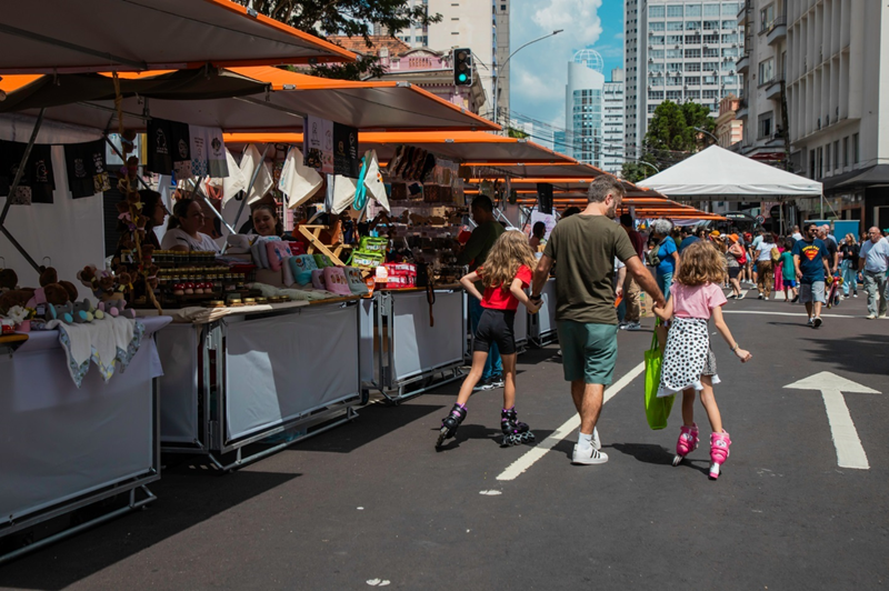 Bloqueios mudam trânsito em Curitiba no fim de semana